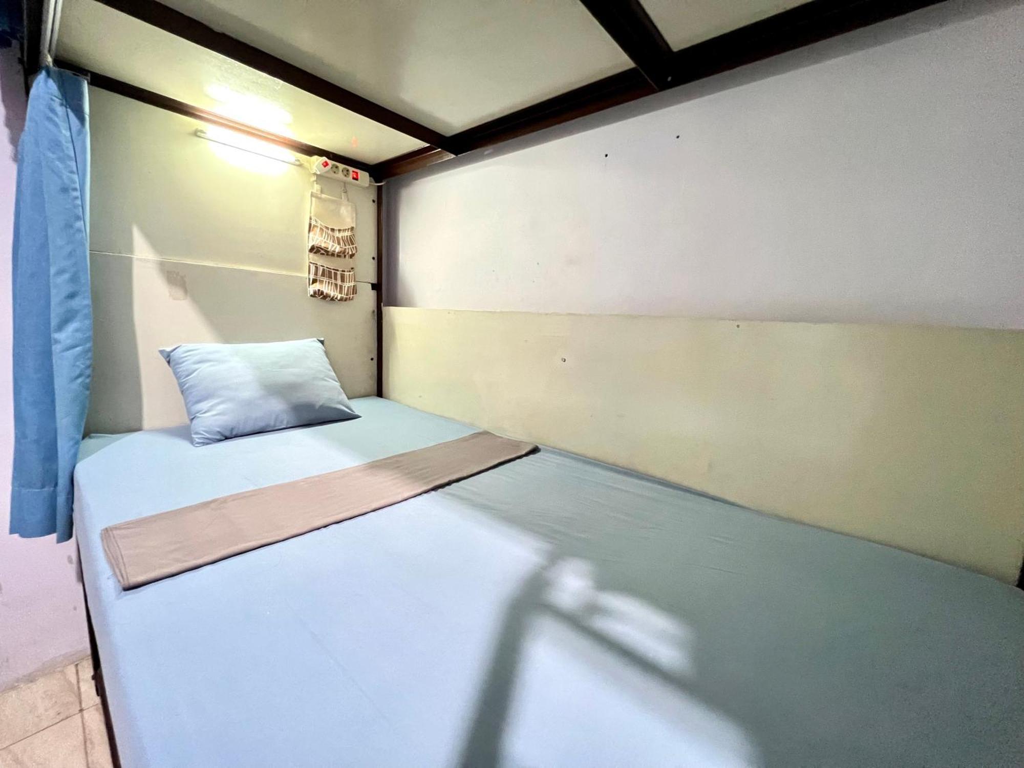 Mador Malang Dorm Hostel Ngoại thất bức ảnh